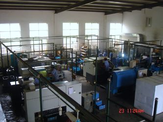 Cina Ultrasonic Transducer pembersihan Company