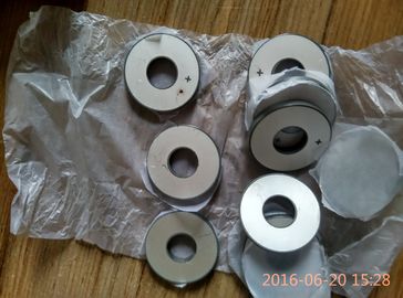 43 x 2mm Keramik Melingkar / Disc Piezoelektrik Untuk Komponen Peralatan Kecantikan