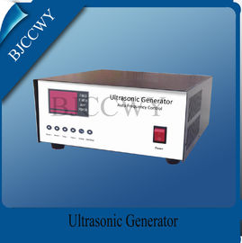 Frekuensi rendah Digital ultrasonik Generator 20-40KHZ 1200W ultrasonik daya Generator