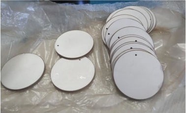 Efisiensi Tinggi Piezo Keramik Disc Bulat Bentuk 43 X 2mm Dengan P8 P4 Bahan