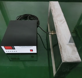 Metal Box Generator Immersible Ultrasonic Transducer Untuk Membersihkan Tangki