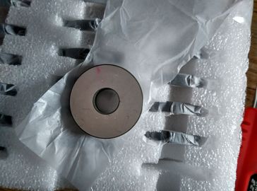 Cincin Tubuler Piezoelektrik Cakram Keramik Bentuk Bulat Efisiensi Tinggi