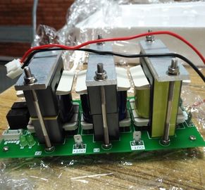 Ultrasonic PCB Circuit Boards Ultrasonic Frequency Generator Mengemudi Ultrasonic Cleaning Transducers